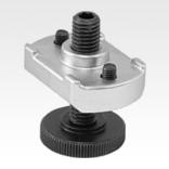 Heel supports, adjustable for clamp straps